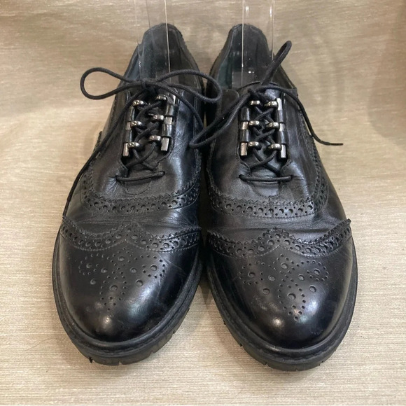 STUART WEITZMAN Sz 9 made in Spain Wingtip Lace Up Oxfords Shoes - Picture 2 of 12